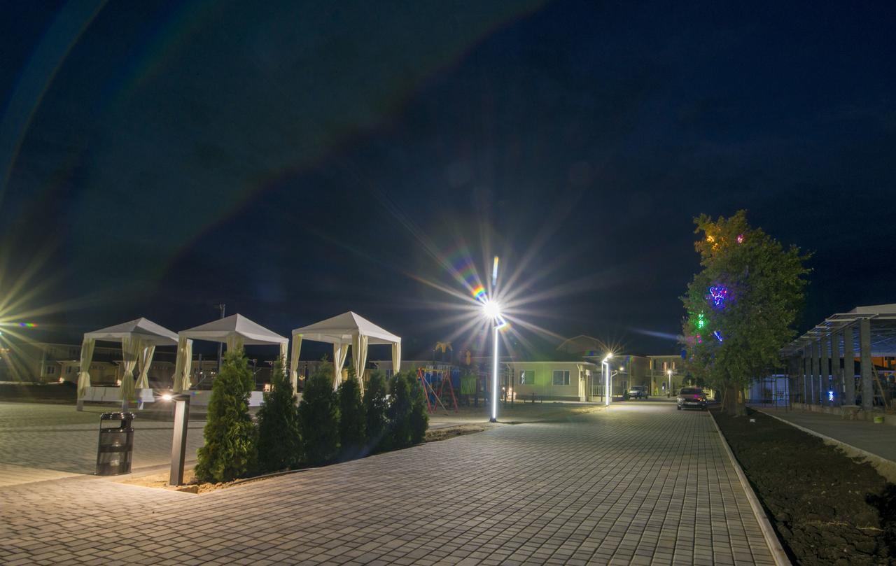 Welcome Summer Hotel Затока Екстериор снимка