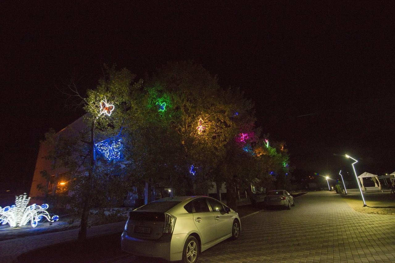 Welcome Summer Hotel Затока Екстериор снимка