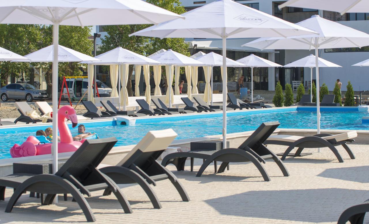 Welcome Summer Hotel Затока Екстериор снимка